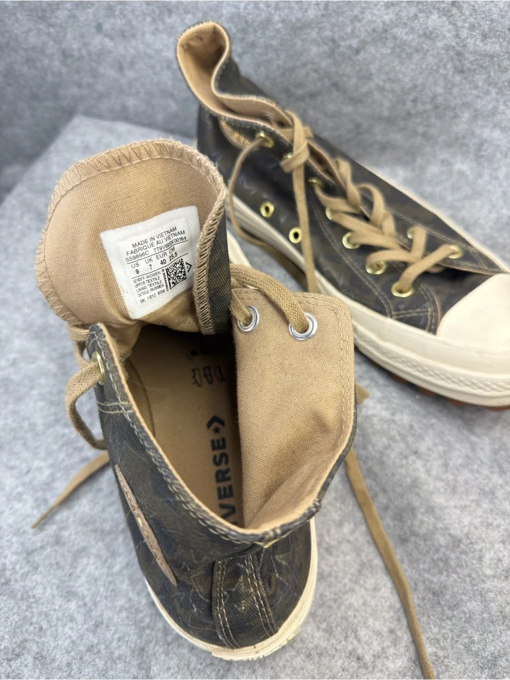 Converse Chuck Taylor All Star Lift Ripple Camo High Top Gold Star Womens Size 9
